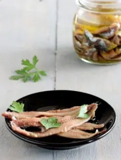 Filets d'anchois à l'huile