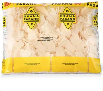 Grana Padano DOP en copeaux
